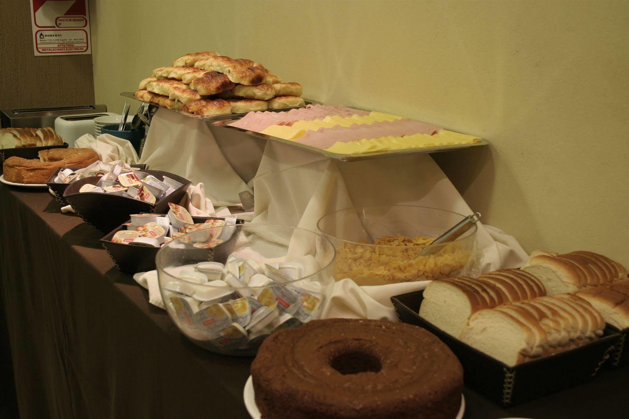 Viasui Hotel Buenos Aires Bagian luar foto