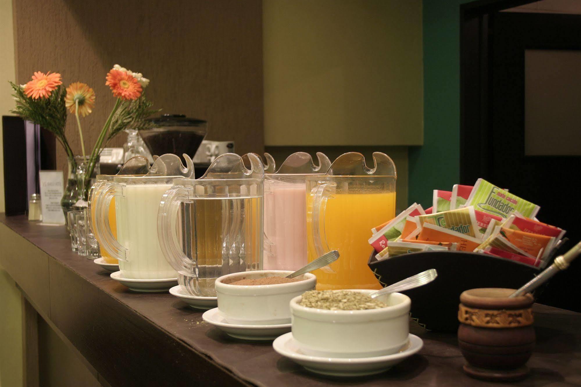Viasui Hotel Buenos Aires Bagian luar foto