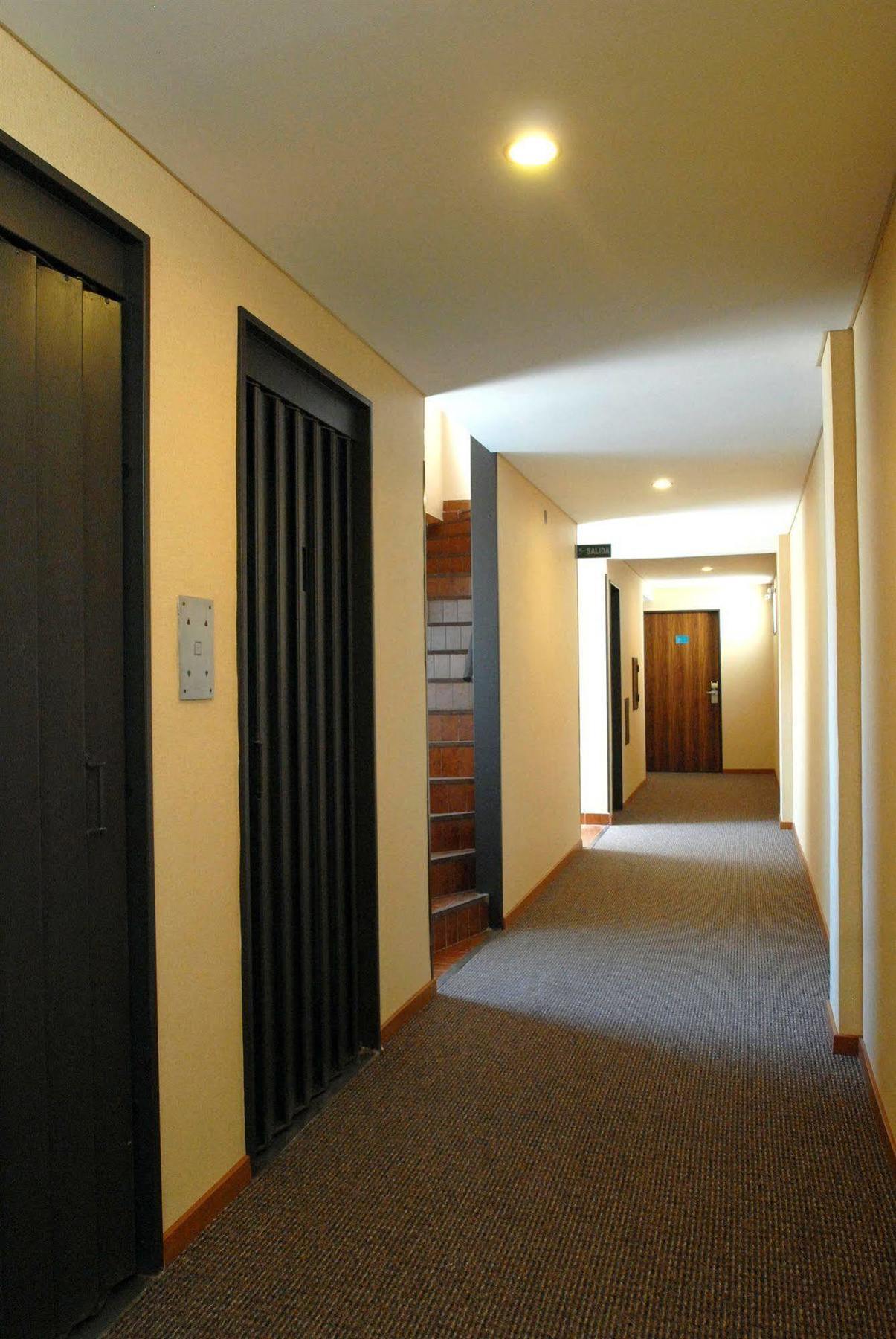 Viasui Hotel Buenos Aires Bagian luar foto